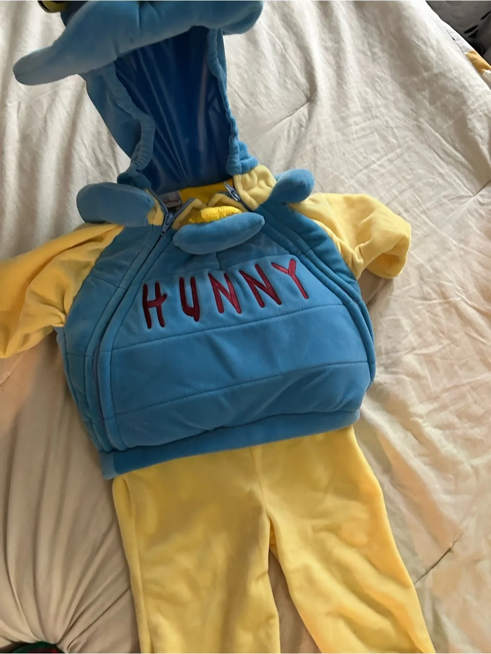 Vintage winnie the pooh costume